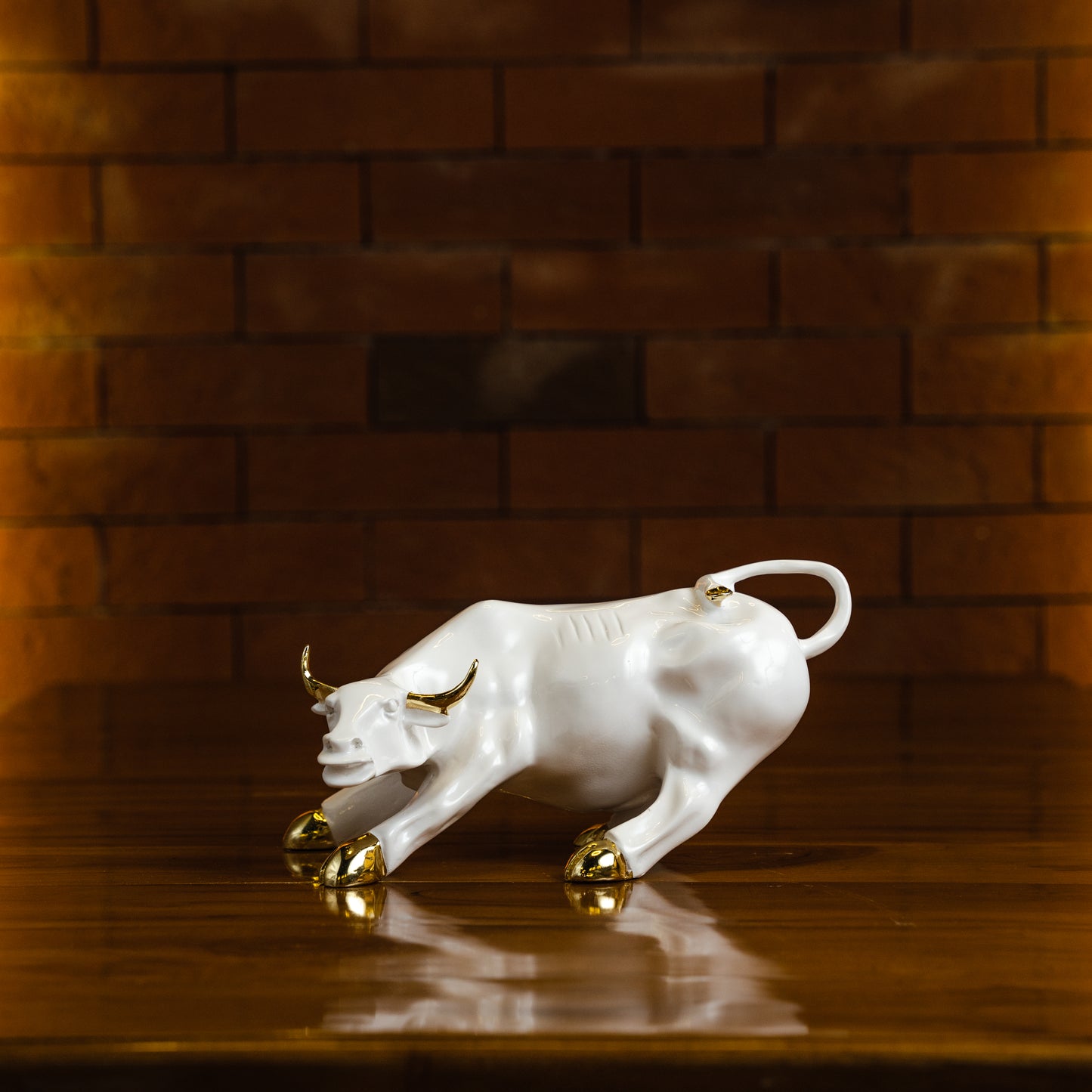 Fengshui Charging Bull- The opportunist ( Attracts Wealth and Big opportunities).