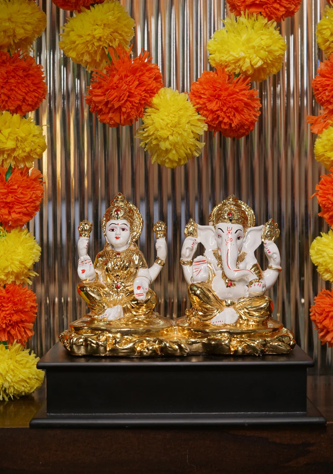 Lakshmi Ganesh Ji - 24K Gold-Plated Lotus Set
