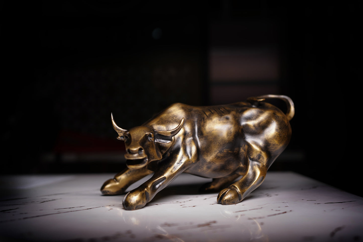 Fengshui Charging Bull- The opportunist(Attracts Wealth and Big opportunities)