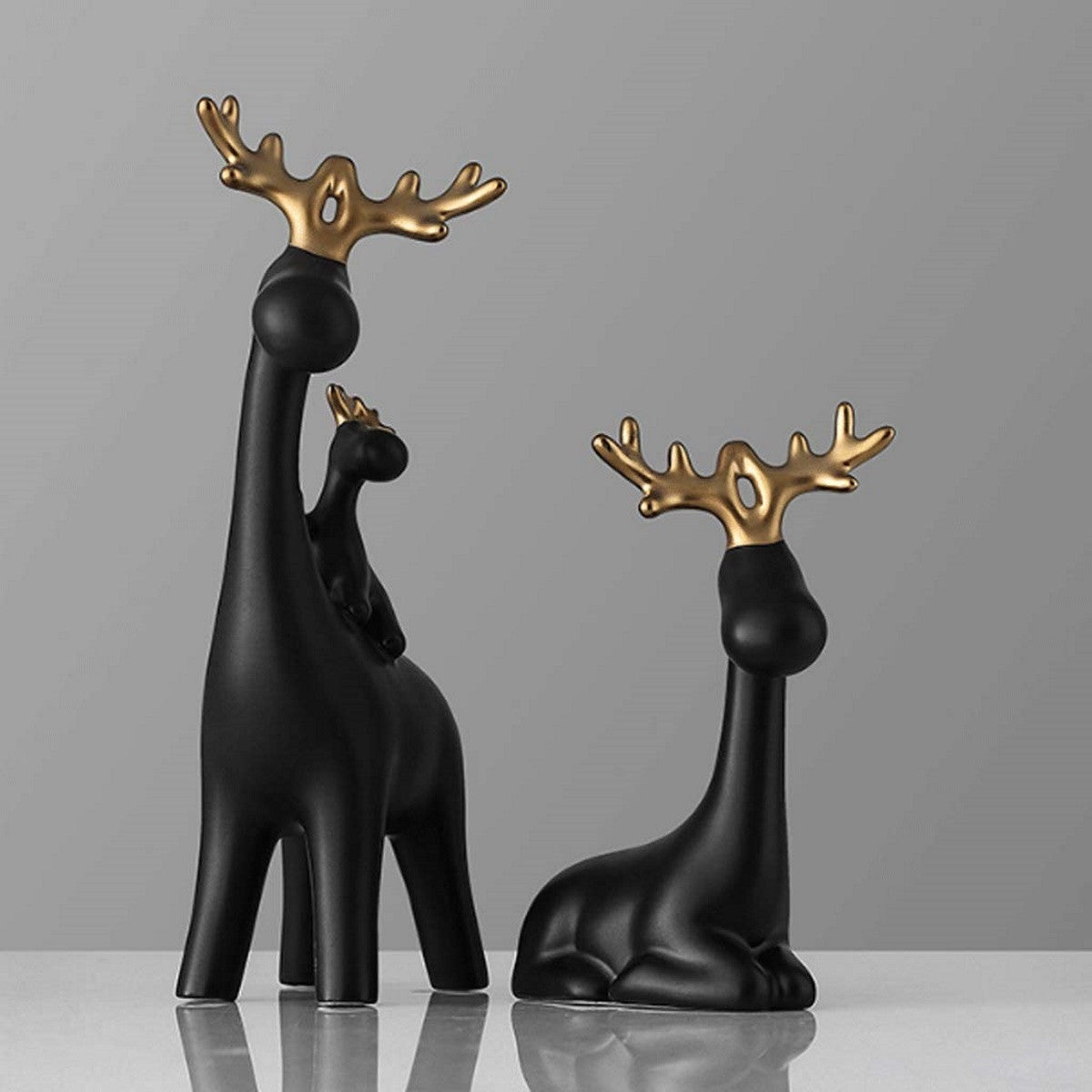 Royal Stag Family Set