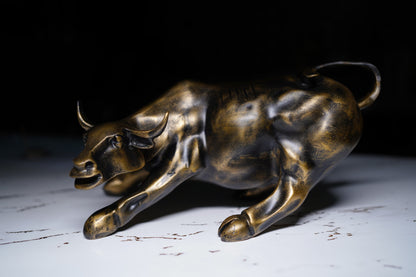 Fengshui Charging Bull- The opportunist(Attracts Wealth and Big opportunities)